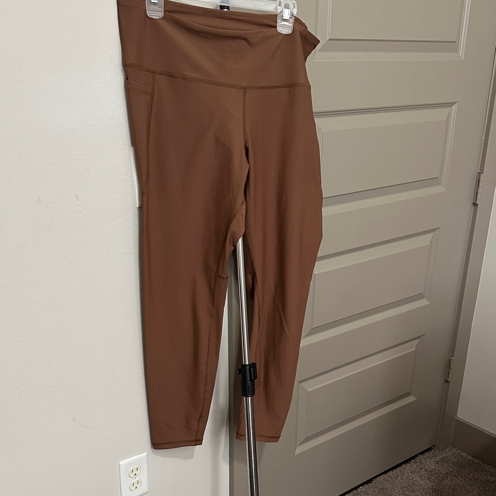 Women's Brown High-Waisted leggings
